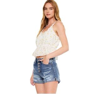 KanCan 9 (28) Jovana Ultra High Rise Denim Shorts Women’s Distressed KC8590L